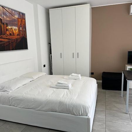 Sempione Rho Expo Stay - Affitti Brevi Italia Pero Ngoại thất bức ảnh